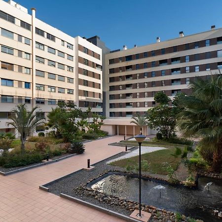 Malaga Centro Maria Zambrano Apartment Luaran gambar
