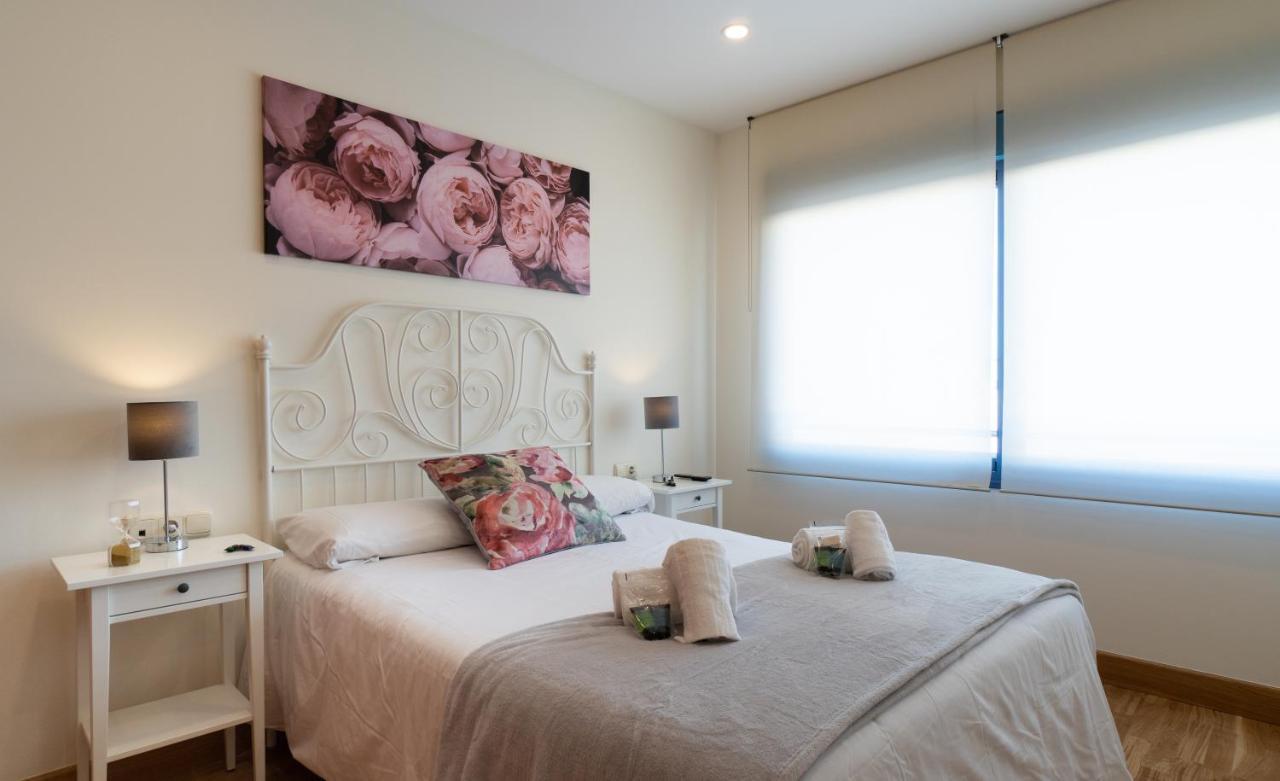 Malaga Centro Maria Zambrano Apartment Luaran gambar